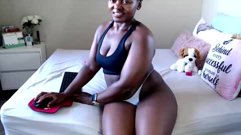 Snapshot of fitblair66_ chatting on May 15, 2026, 12:12 pm fitblair66_ online show from May 15, 2026, 12:12 pm
