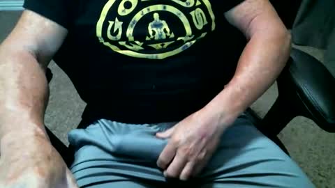 Snapshot of fitguy40 chatting on May 20, 2026, 3:13 am fitguy40 online show from May 20, 2026, 3:13 am