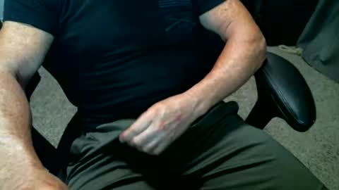 Snapshot of fitguy40 chatting on May 24, 2026, 3:00 am fitguy40 online show from May 24, 2026, 3:00 am