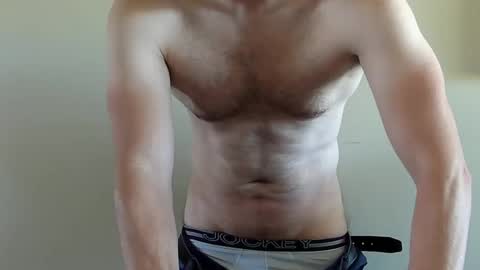 Snapshot of fithubby80 chatting on October 8, 2025, 6:49 pm fithubby80 online show from October 8, 2025, 6:49 pm