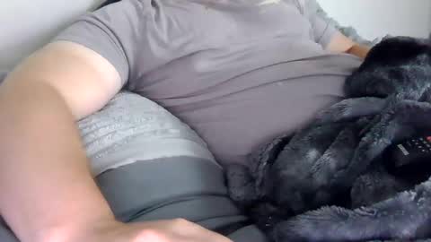 Snapshot of fitsutd23 chatting on September 10, 2025, 5:24 pm fitsutd23 online show from September 10, 2025, 5:24 pm