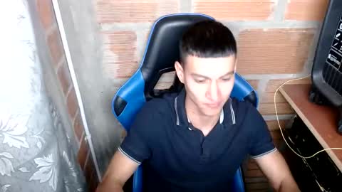  FLACO  online show from January 1, 2025, 12:11 am