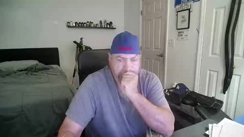 Snapshot of flaguy3233 chatting on February 23, 2026, 10:51 pm Florida guy online show from February 23, 2026, 10:51 pm