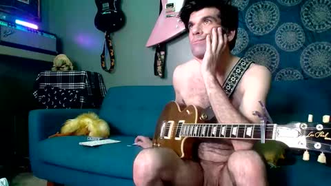 Flannel Dong online show from December 2, 2025, 7:47 am