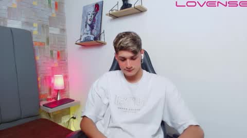 Snapshot of flaquito___ chatting on April 28, 2026, 8:58 pm Flaquito online show from April 28, 2026, 8:58 pm