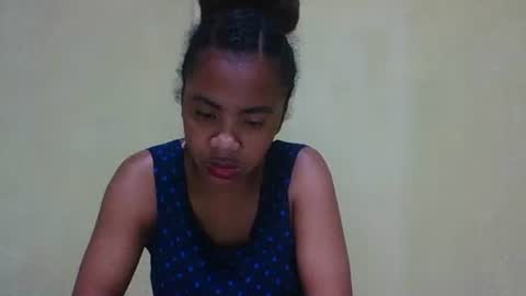 fleurissa online show from October 23, 2025, 6:17 pm