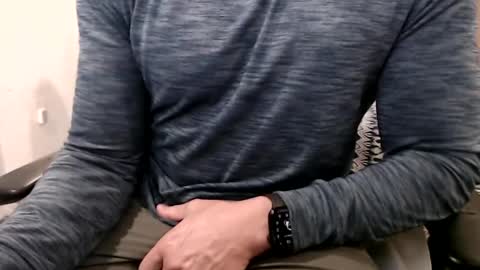 flguyallday online show from January 27, 2025, 10:49 pm