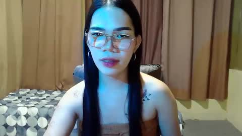 Snapshot of flirty_kendall chatting on November 27, 2025, 12:56 am Kendall online show from November 27, 2025, 12:56 am