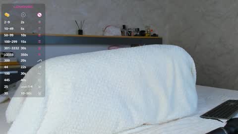 Snapshot of flirtykitty_ chatting on February 28, 2026, 3:07 am Emely online show from February 28, 2026, 3:07 am