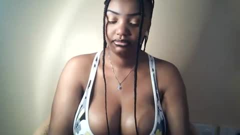 flirtymimie online show from July 7, 2026, 7:56 am