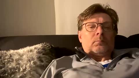 flonolalacla online show from December 21, 2024, 6:12 pm