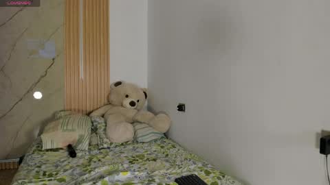    online show from April 1, 2026, 7:09 am