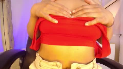 F L O R online show from February 5, 2026, 11:20 pm