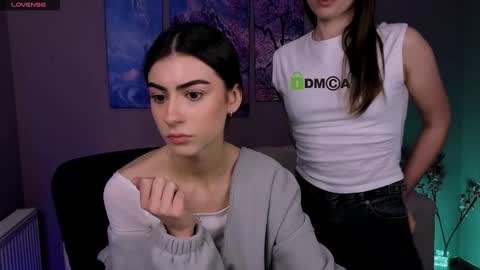 Snapshot of flora_ri chatting on February 5, 2026, 10:20 am just ask me online show from February 5, 2026, 10:20 am