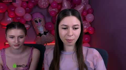 Snapshot of flora_ri chatting on February 11, 2026, 10:31 am just ask me online show from February 11, 2026, 10:31 am