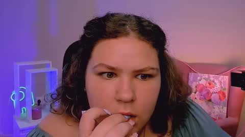 florenceanderson_ online show from September 11, 2025, 9:09 am