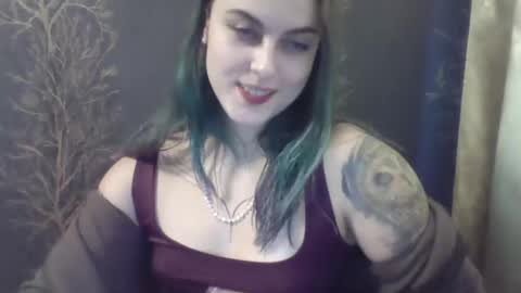 Snapshot of flower_bluee chatting on December 11, 2024, 12:44 pm Ambika 3 online show from December 11, 2024, 12:44 pm