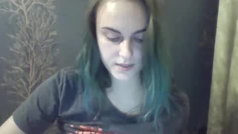 Snapshot of flower_bluee chatting on December 11, 2024, 3:47 pm Ambika 3 online show from December 11, 2024, 3:47 pm