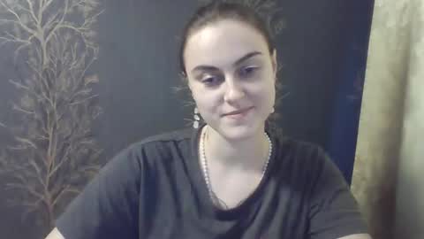 Snapshot of flower_bluee chatting on January 25, 2025, 1:30 pm Ambika 3 online show from January 25, 2025, 1:30 pm
