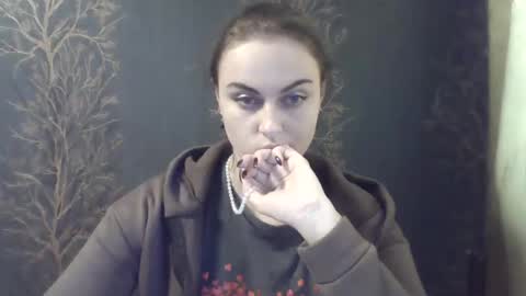 Snapshot of flower_bluee chatting on January 28, 2025, 12:32 pm Ambika 3 online show from January 28, 2025, 12:32 pm
