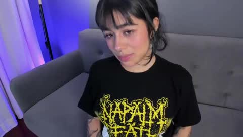 Its a pleasure to meet you. Im Flower. Help me reach 1k. Follow me. online show from April 3, 2026, 12:14 pm