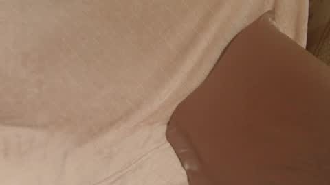 say meow and send tip  online show from January 15, 2026, 11:30 pm