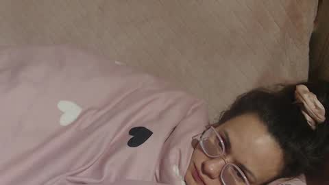 say meow and send tip  online show from March 30, 2026, 10:55 pm