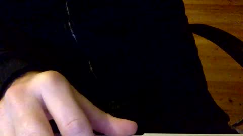 flowmover online show from February 19, 2025, 8:41 pm