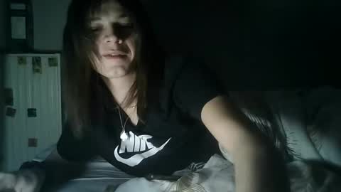 Snapshot of flowpinou chatting on December 19, 2024, 2:45 am Emmy online show from December 19, 2024, 2:45 am