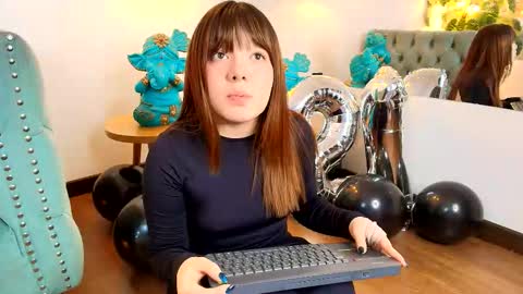  FLUFFY BUBBLE  online show from September 21, 2025, 3:52 am