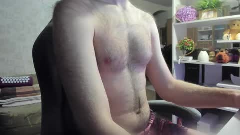 fluffycat  online show from January 15, 2026, 10:13 pm