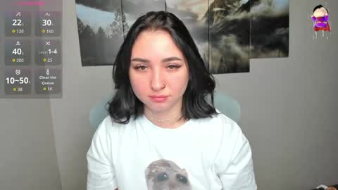 Snapshot of flufyfoxx chatting on April 18, 2026, 2:04 am Lina online show from April 18, 2026, 2:04 am