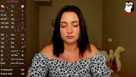 Snapshot of flufyfoxx chatting on July 2, 2026, 3:34 am Lina online show from July 2, 2026, 3:34 am