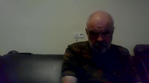 Snapshot of flutto chatting on June 2, 2026, 6:43 pm flutto online show from June 2, 2026, 6:43 pm