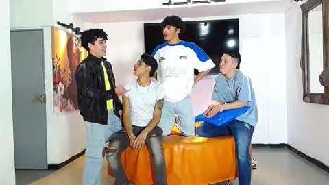 flyckers online show from November 22, 2025, 10:09 pm