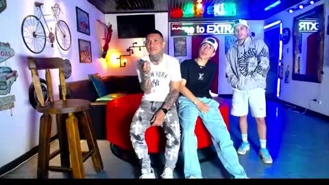 flyckers online show from April 5, 2026, 12:02 pm