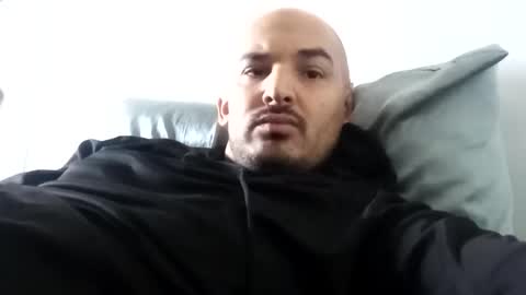 Frank online show from November 11, 2025, 5:35 pm