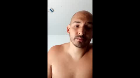 Frank online show from April 17, 2026, 11:52 pm