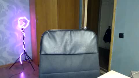 Molli  Ready for any play with you. Hottest show in pvt  Help a student earn big tokens  online show from February 20, 2025, 1:03 am