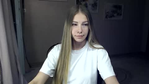 Molli  Ready for any play with you. Hottest show in pvt  Help a student earn big tokens  online show from September 22, 2025, 8:44 pm