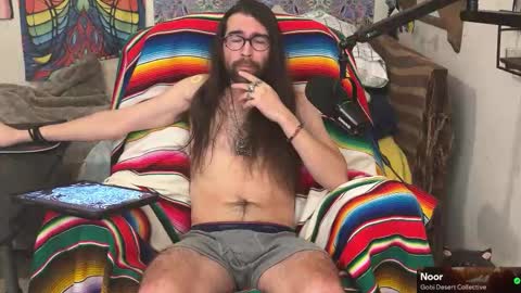 Snapshot of folkemord69 chatting on February 25, 2026, 11:53 am Chris online show from February 25, 2026, 11:53 am