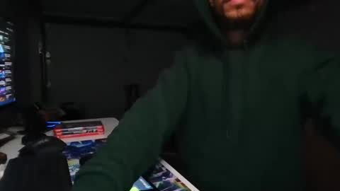 Snapshot of foodyloves126 chatting on February 2, 2026, 6:56 am foodyloves126 online show from February 2, 2026, 6:56 am