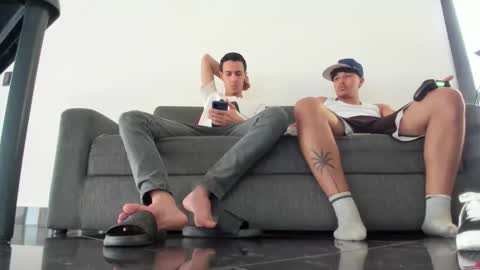 foot_master777 online show from October 20, 2025, 9:04 pm