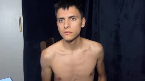 Snapshot of footaurastudio chatting on February 16, 2026, 9:22 pm footaurastudio online show from February 16, 2026, 9:22 pm