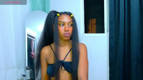 Snapshot of for_mycami chatting on April 20, 2026, 6:05 am for_mycami online show from April 20, 2026, 6:05 am
