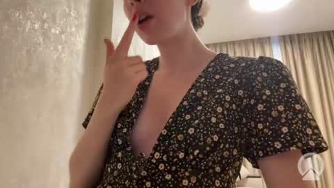 forbiddennvelvet online show from July 3, 2026, 5:19 pm