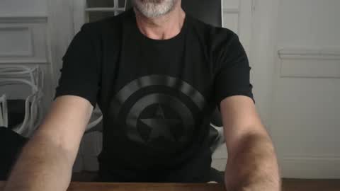 Snapshot of foreign_off chatting on December 24, 2024, 4:00 am Foreign Off online show from December 24, 2024, 4:00 am