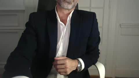 Snapshot of foreign_off chatting on February 12, 2025, 1:09 am Foreign Off online show from February 12, 2025, 1:09 am