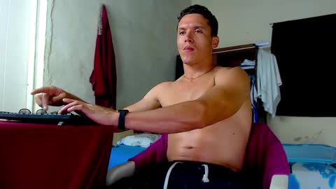 Snapshot of forestcanm chatting on September 14, 2025, 2:22 am Frank online show from September 14, 2025, 2:22 am