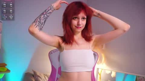 Snapshot of forestfa1ry chatting on February 11, 2026, 5:45 am Kira online show from February 11, 2026, 5:45 am